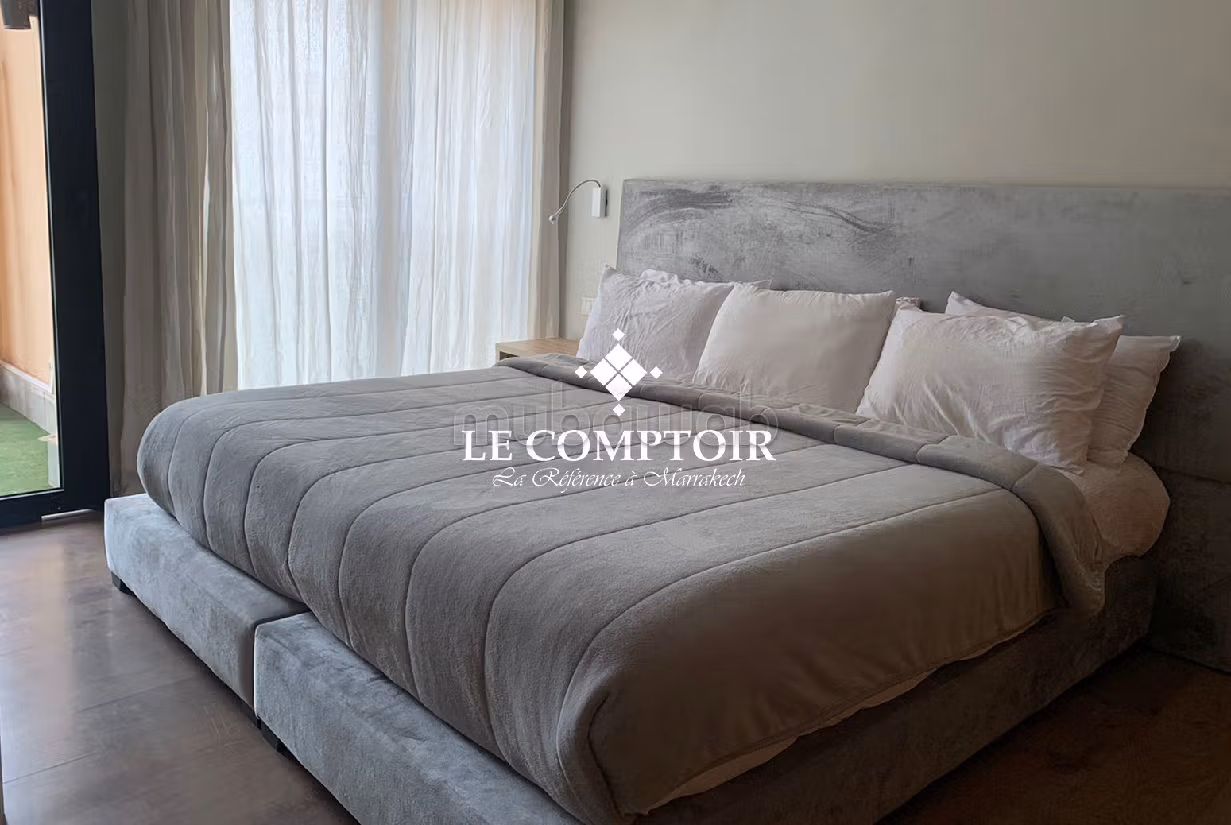 Meravigliosa villa in affitto a Agdal. 5 locali. arredato. 