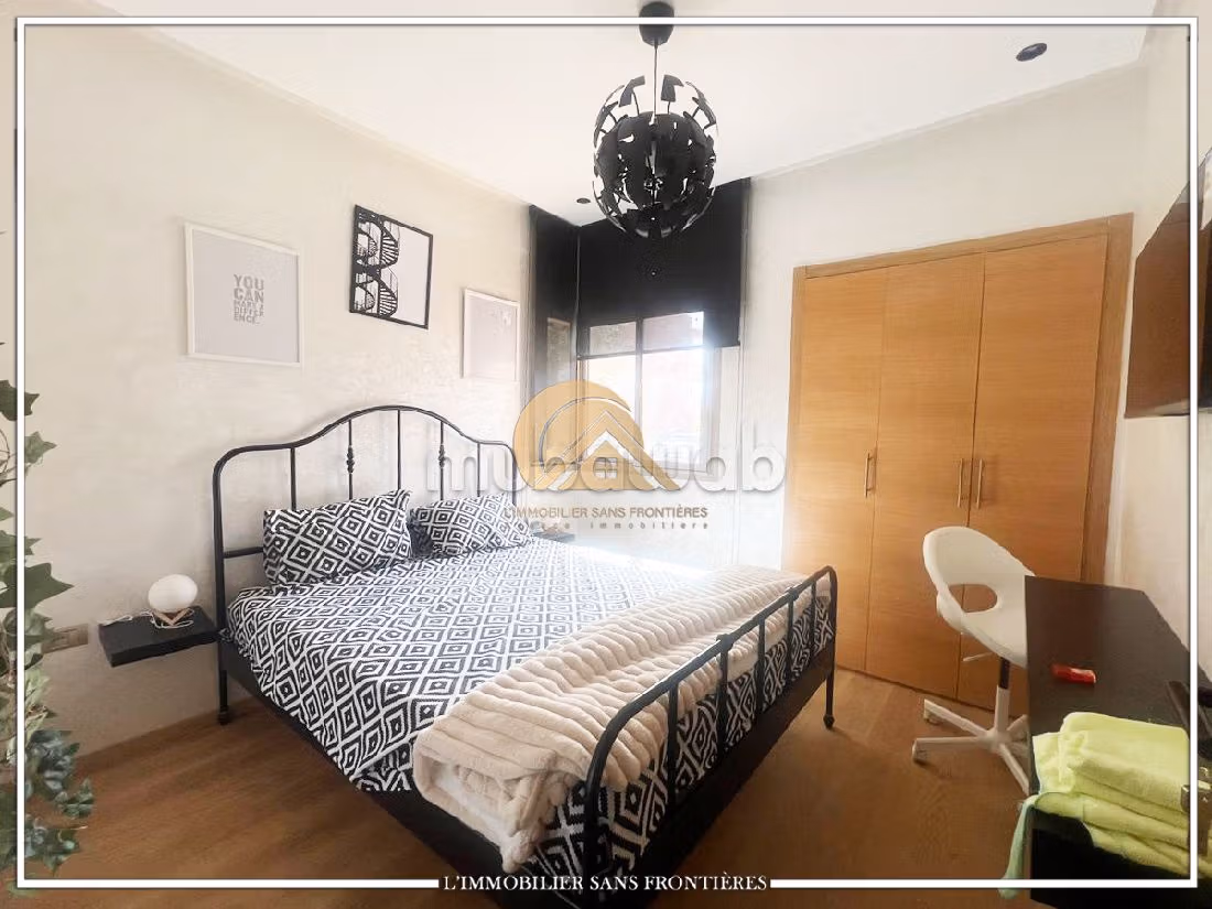 Rent this apartment in Route Amizmiz. Total area 200 m². Furnished
