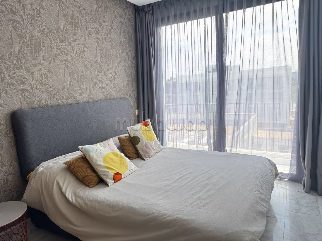 Lovely apartment for rent in Oasis. 1 room. 