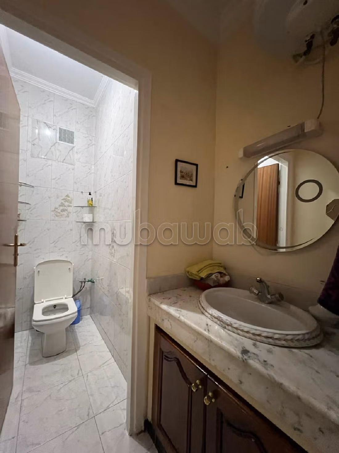 Koopappartementen beschikbaar in Maârif. 3 Slaapkamers. Ingerichte keuken. 