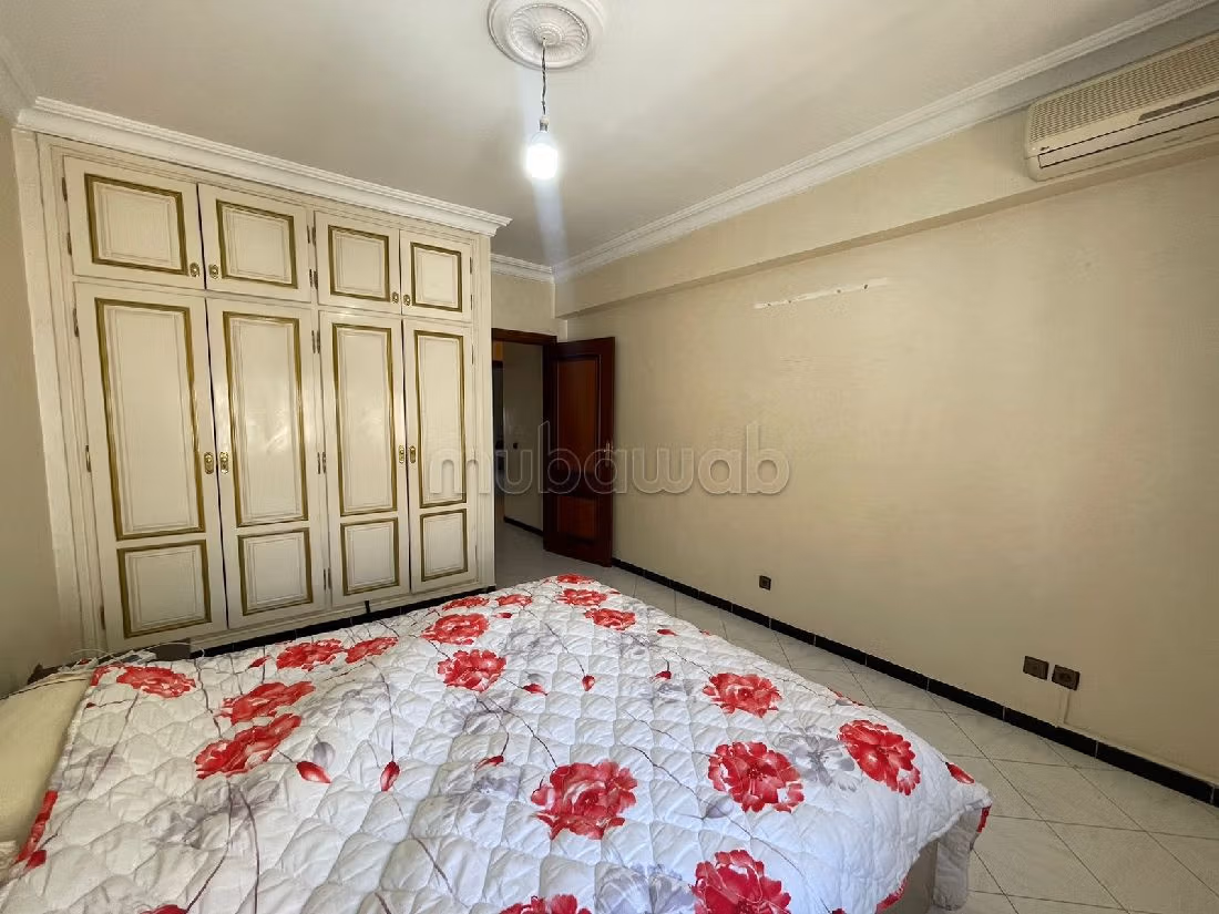 Bonito piso en venta en Castilla. 3 dormitorios. Sin Ascensor, balcón. 