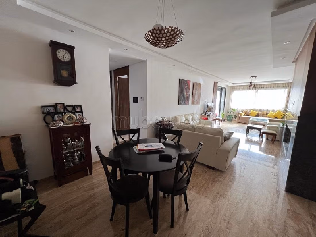 Apartment for sale. Small area 168 m². With Lift, Carpark