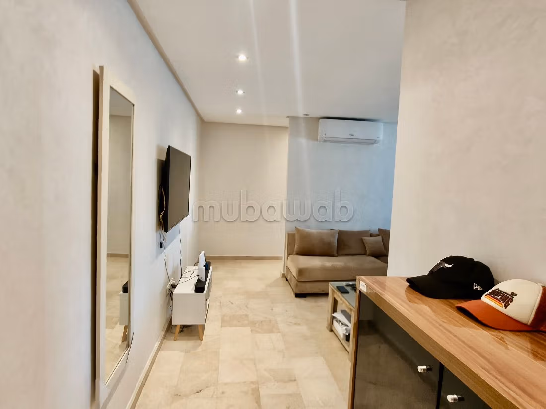 Bellissimo appartamento in affitto a Sidi Maarouf. Superficie totale 135 m². Arredato