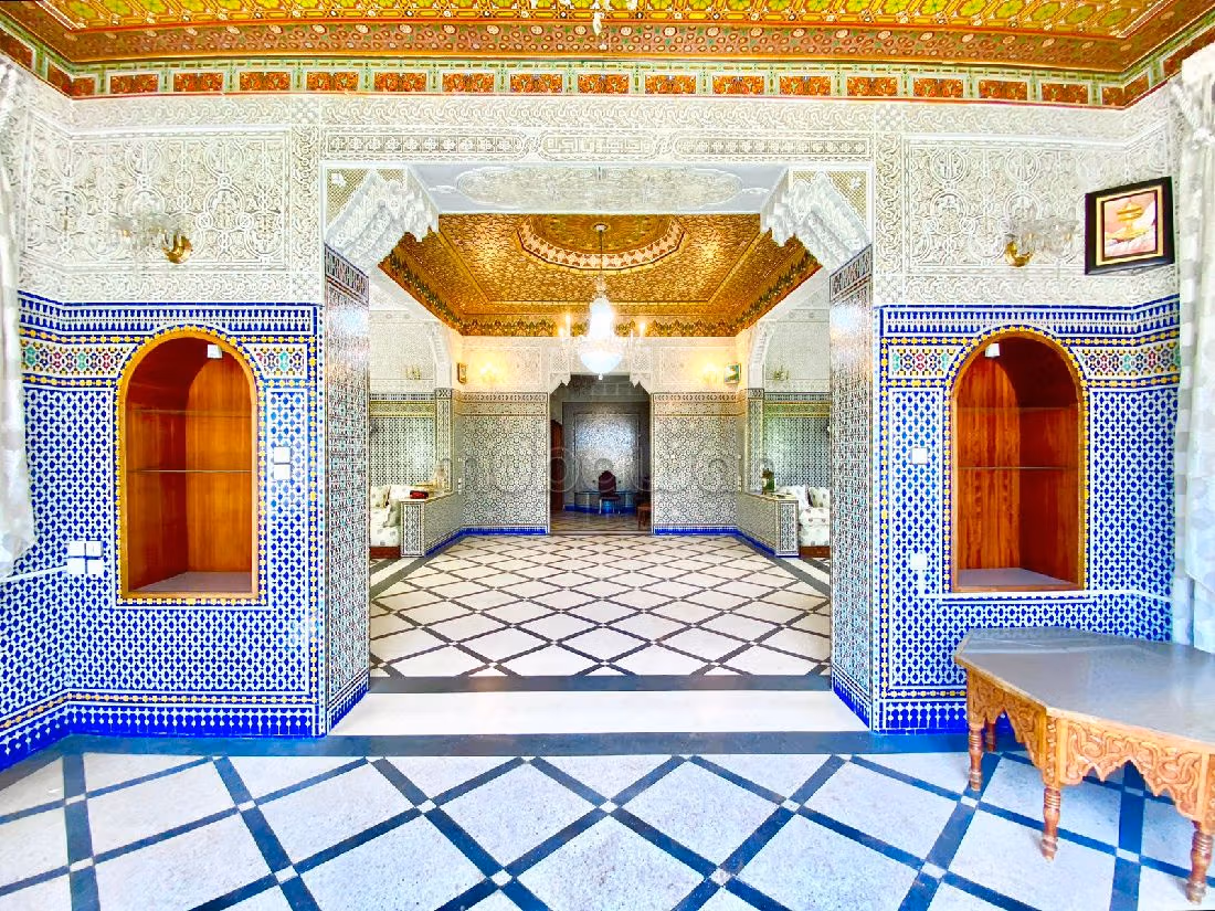 Villa di lusso in vendita a Polo. 8 ampi locali. Riscaldamento