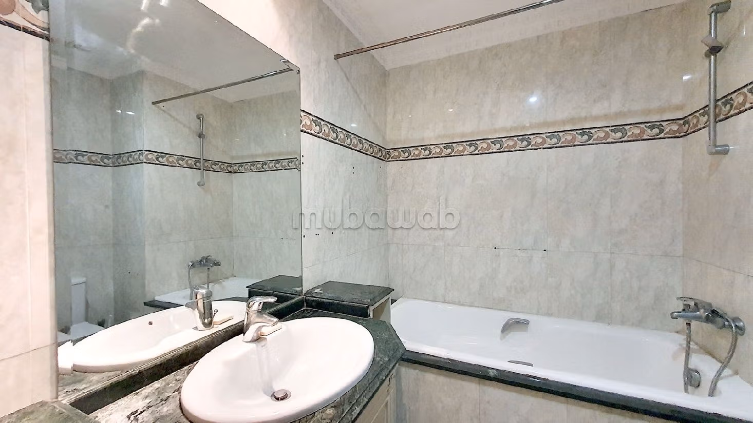 Kopen: appartementen in Racine. 3 Kamers. Lift en garage