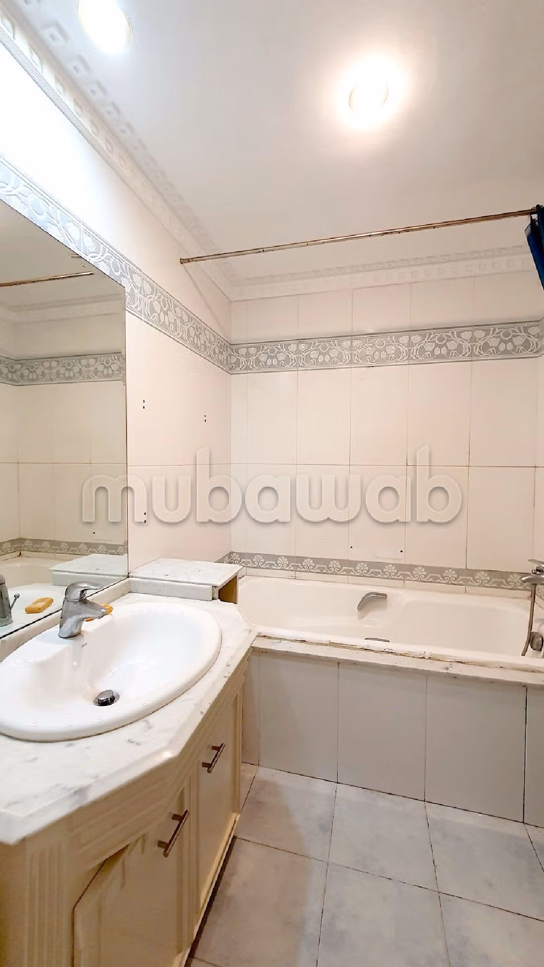 Kopen: appartementen in Racine. 3 Kamers. Lift en garage