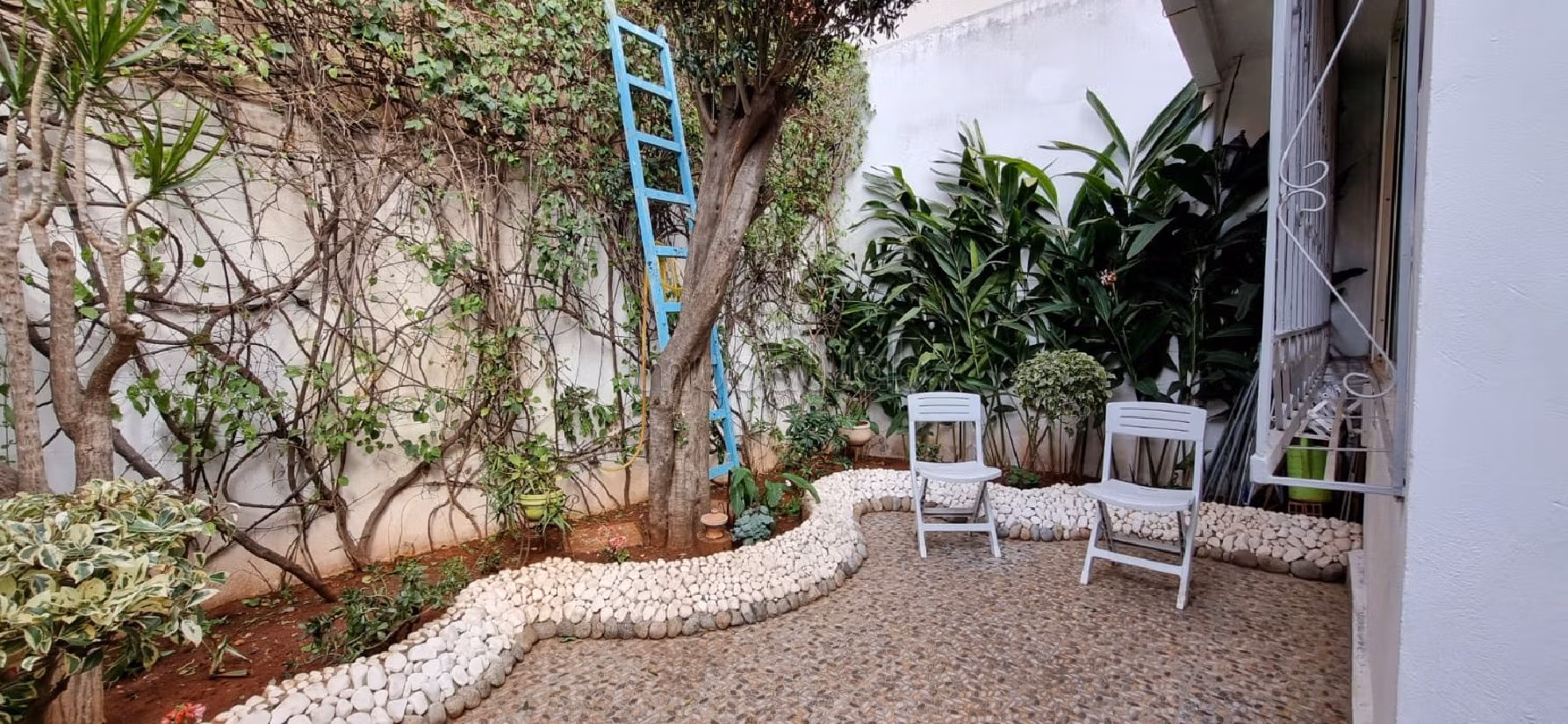 Vendita di uno splendido appartamento a Quartier Bachkou. Superficie 199 m². Garage e terrazzo