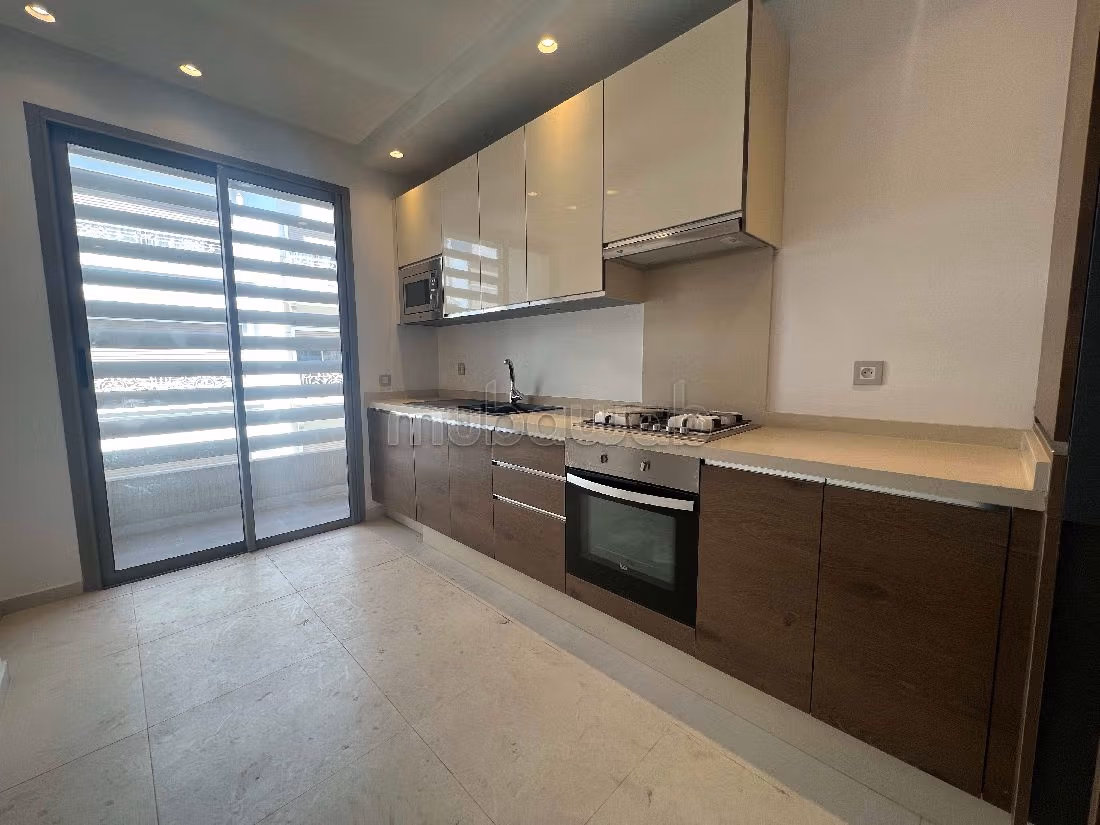 Beautiful apartment for sale in Ferme Bretonne Hay Arraha. 2 lovely rooms. With Lift, Carpark