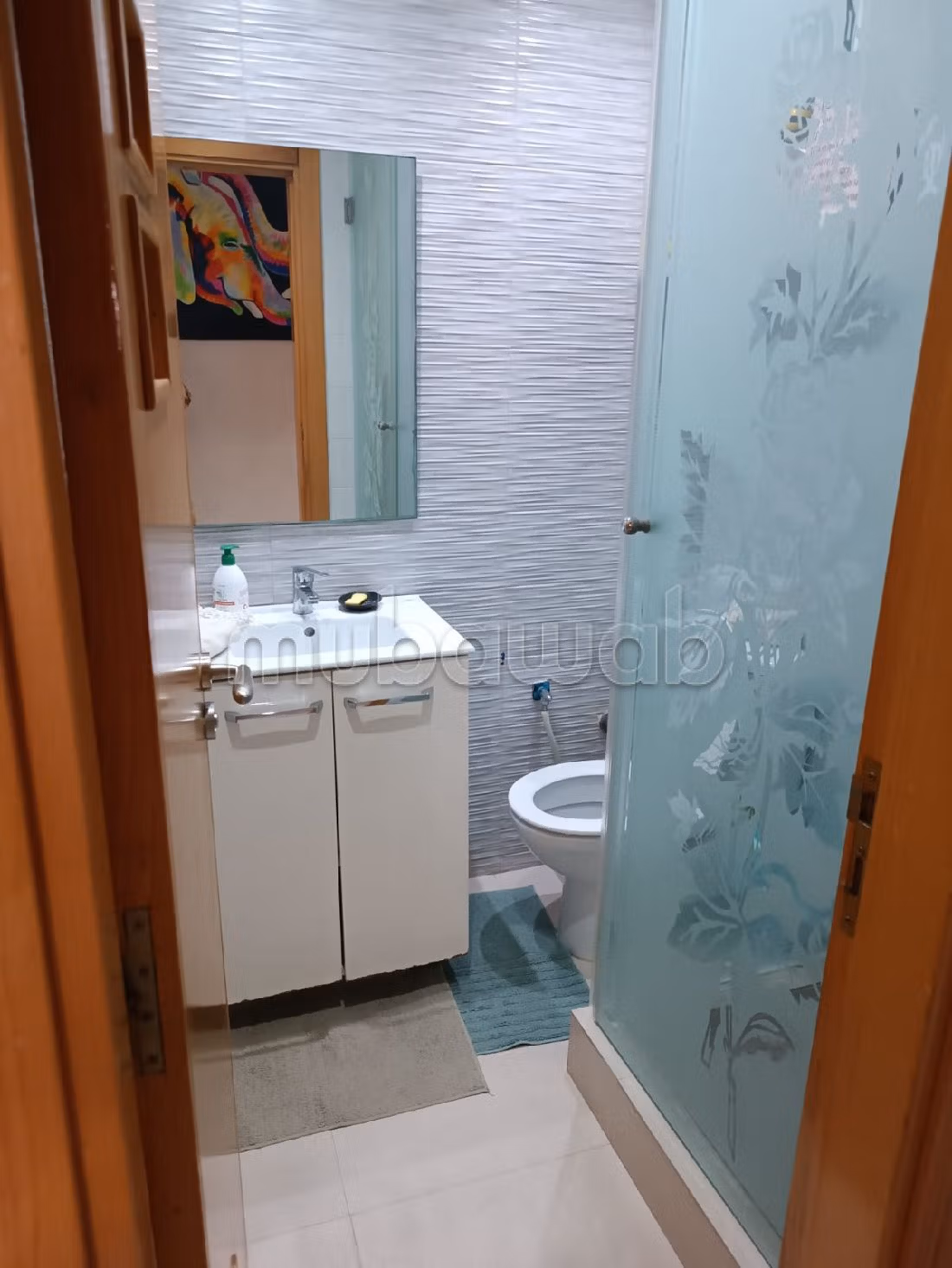 Vendita appartamento a Lekrimat. Superficie di 88 m². Posto auto e ascensore