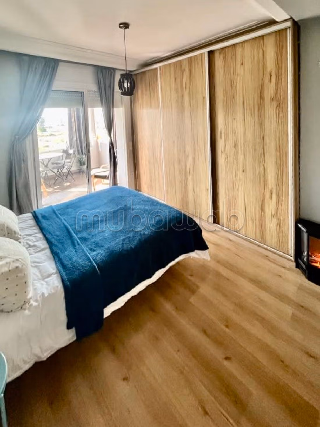 Apartment for sale. 3 rooms. Carpark and garden