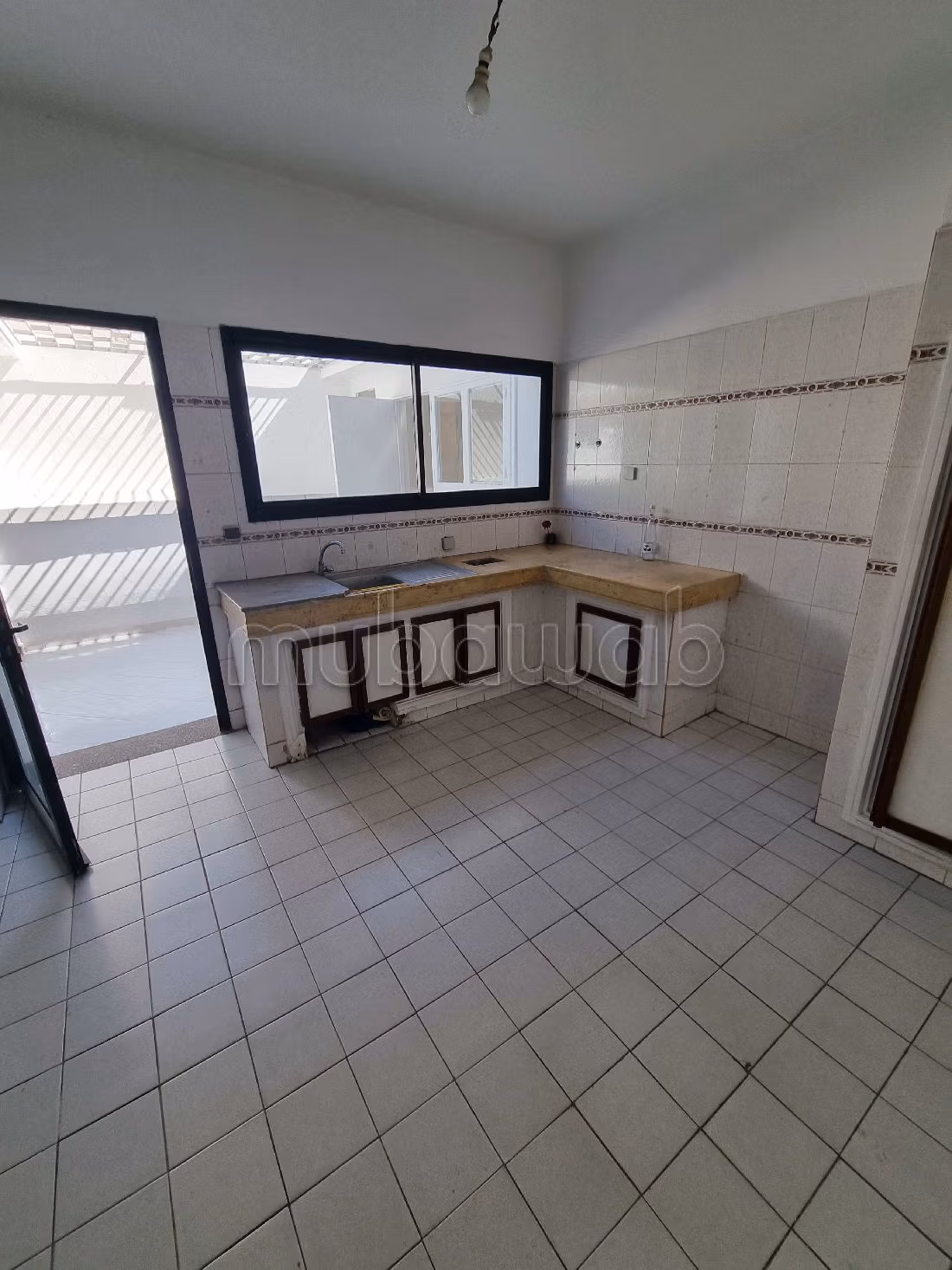 Piso en venta en Plateau Al Batha. Area 123 m². Ascensor