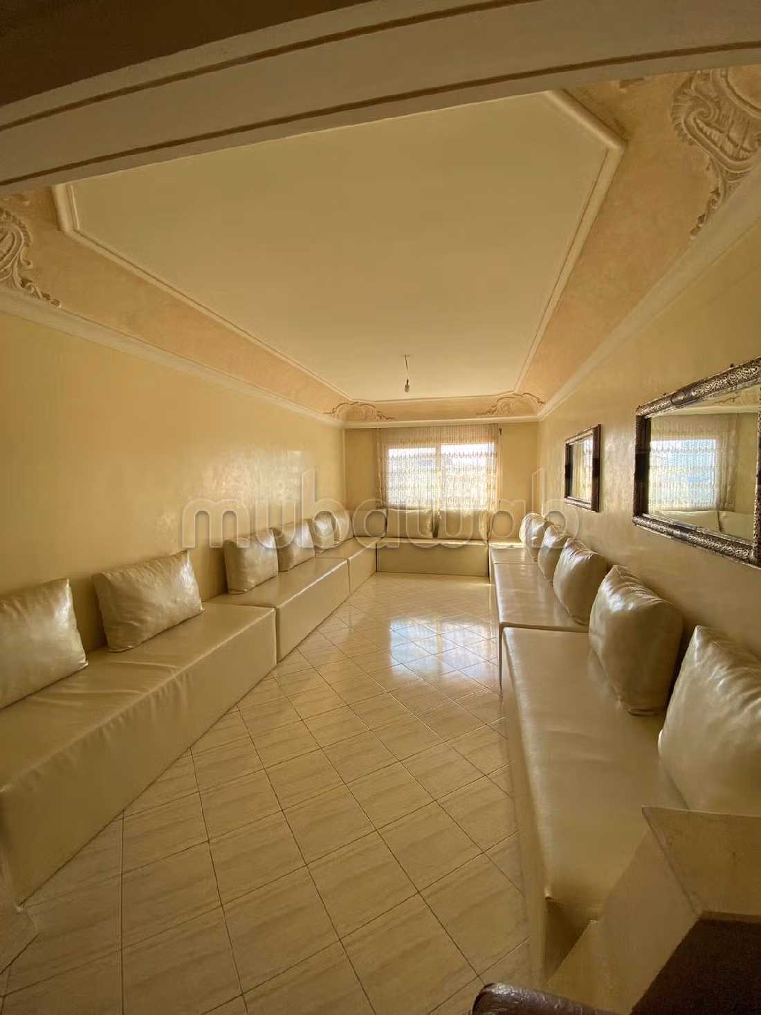 Appartement à Vendre de 125.0 m² à Casablanca, Derb Omar