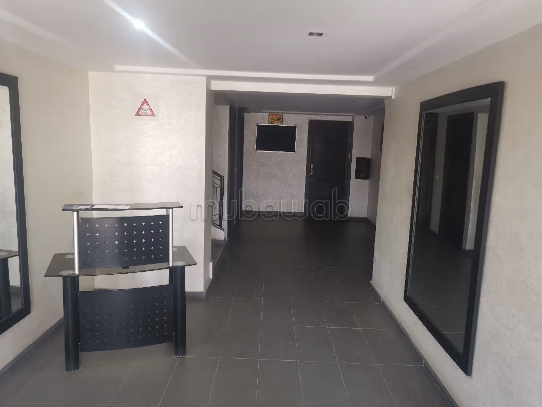 Appartement à Vendre de 166.0 m² à Casablanca, Plateau — 2
