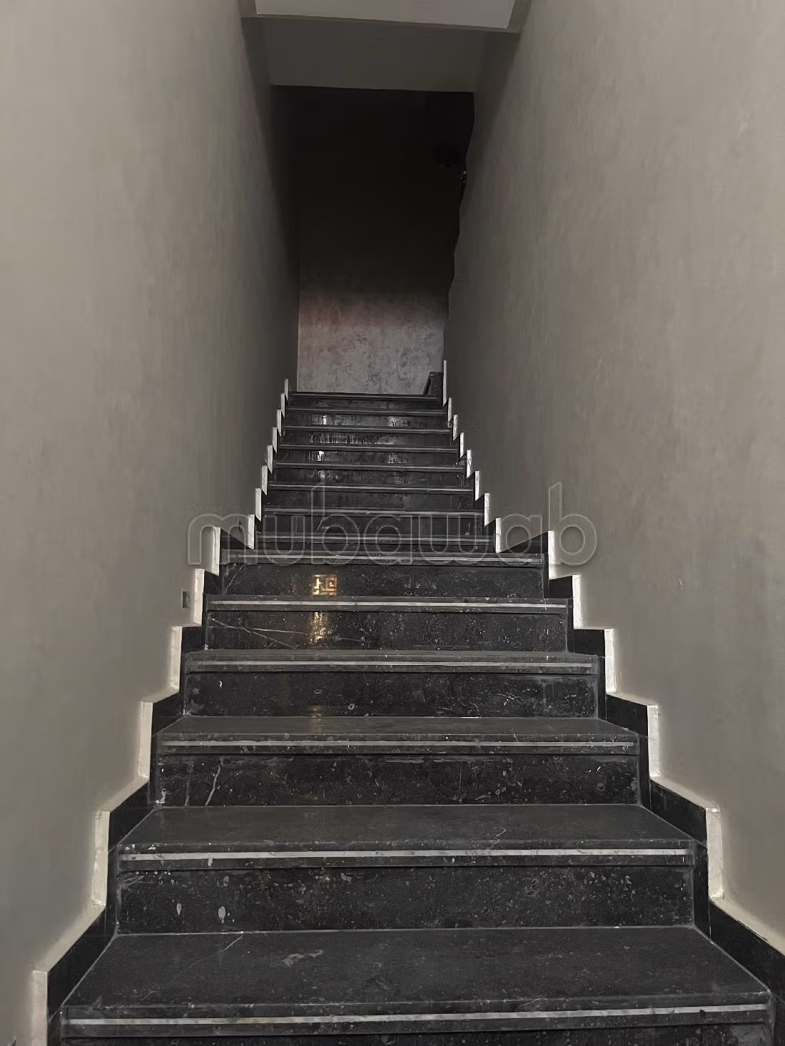 Nu te koop: appartementen. 4 Slaapkamers. Met garage