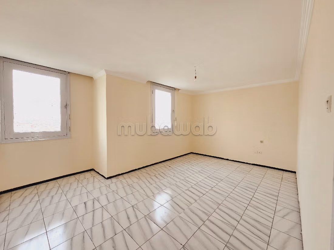 Appartement à Vendre de 189.0 m² à Casablanca, Benmsick — 4
