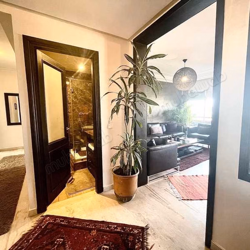 Apartment for Sale of 145.0 m² in Casablanca, Bourgogne Sidi Belyout
