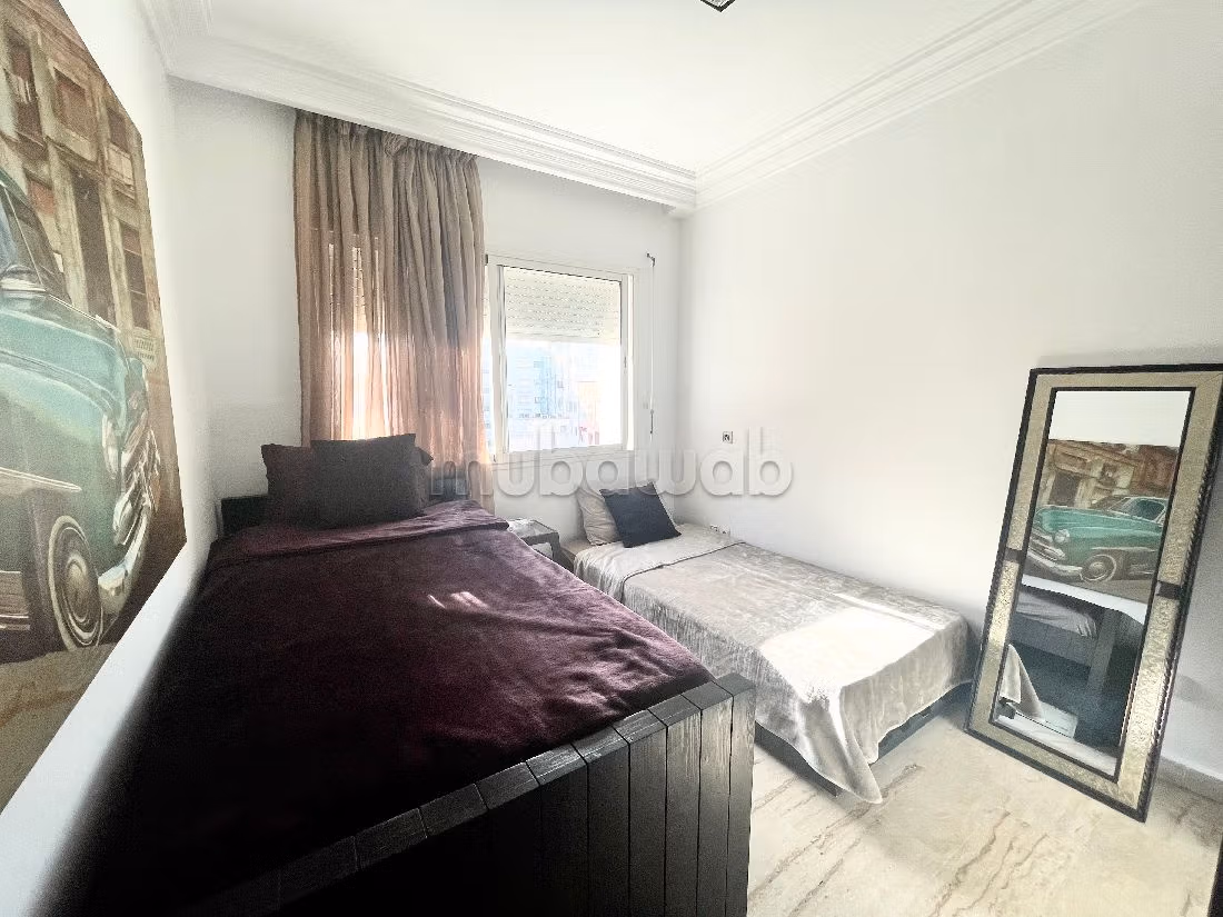 Appartamento da acquistare a Bourgogne Est. Superficie di 145 m². Splendido giardino e comodo posto auto