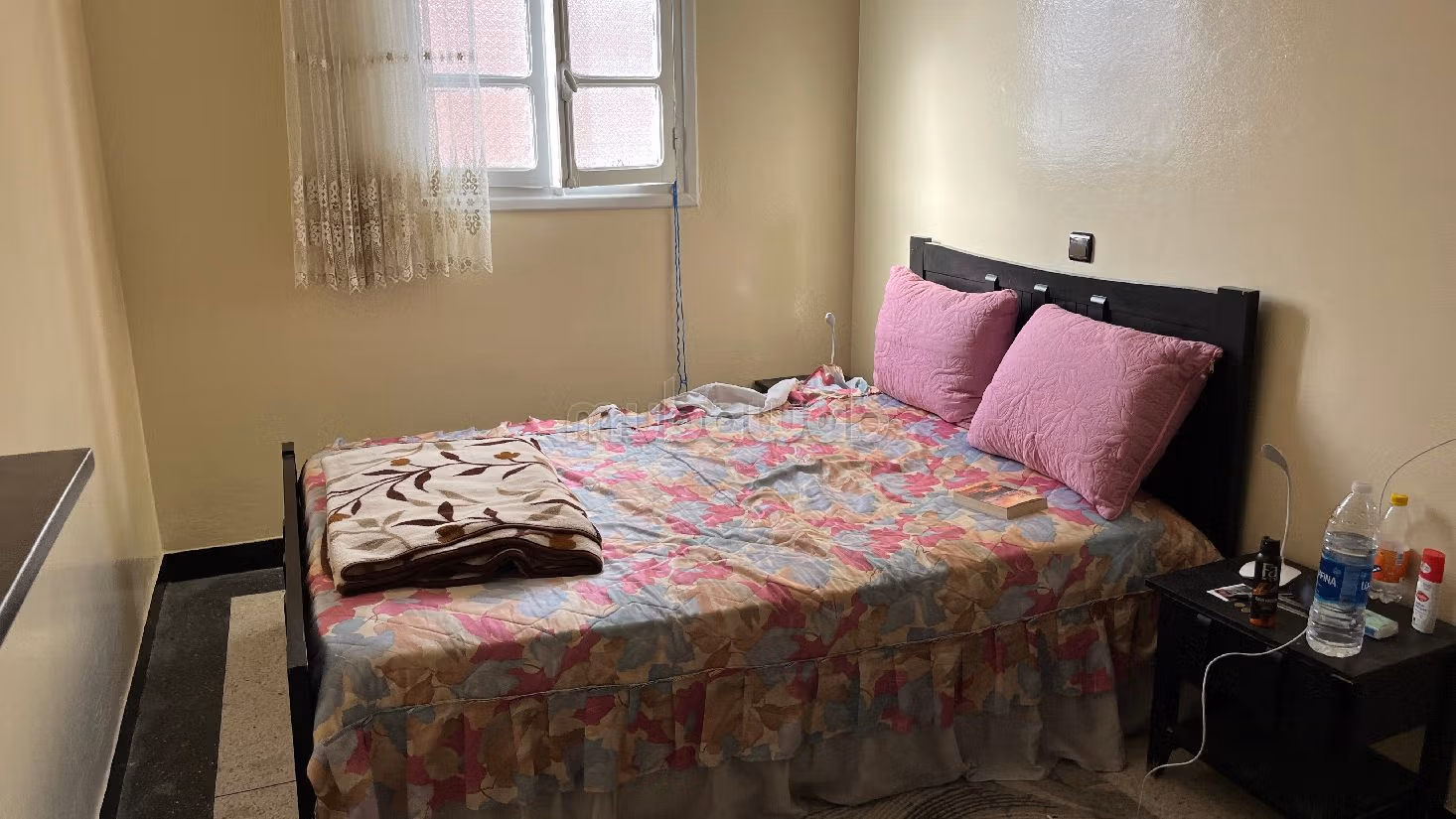 شقة للبيع الطابق الأول حي الفرح الفداء