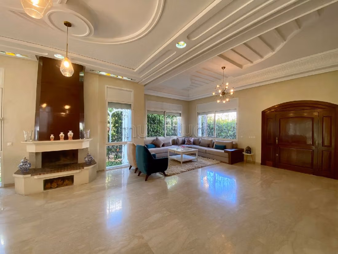 Villa habitation Non Meublée 460 m² Ain Diab Ext