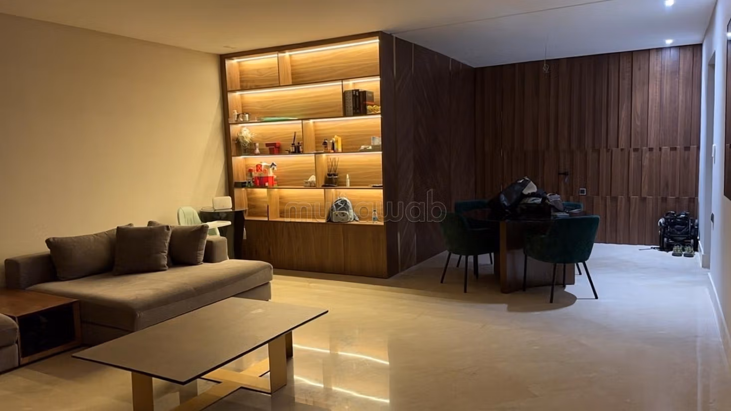Superbe Appartement 134 m² 2 suites a la location longue durée uniquement pas de sous location Meublé parking Plein cœur de Guéliz — 3