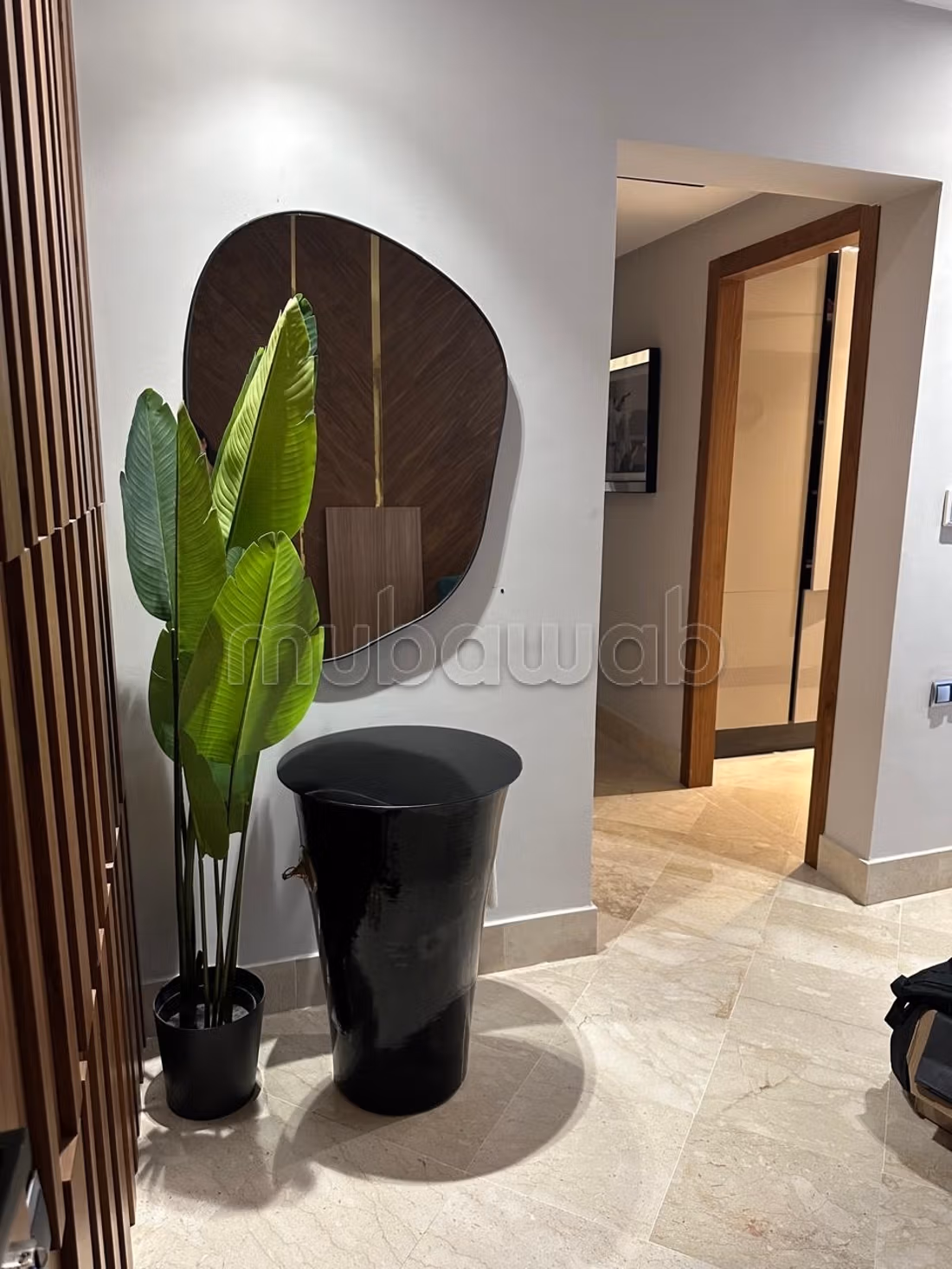 Superbe Appartement 134 m² 2 suites a la location longue durée uniquement pas de sous location Meublé parking Plein cœur de Guéliz — 4
