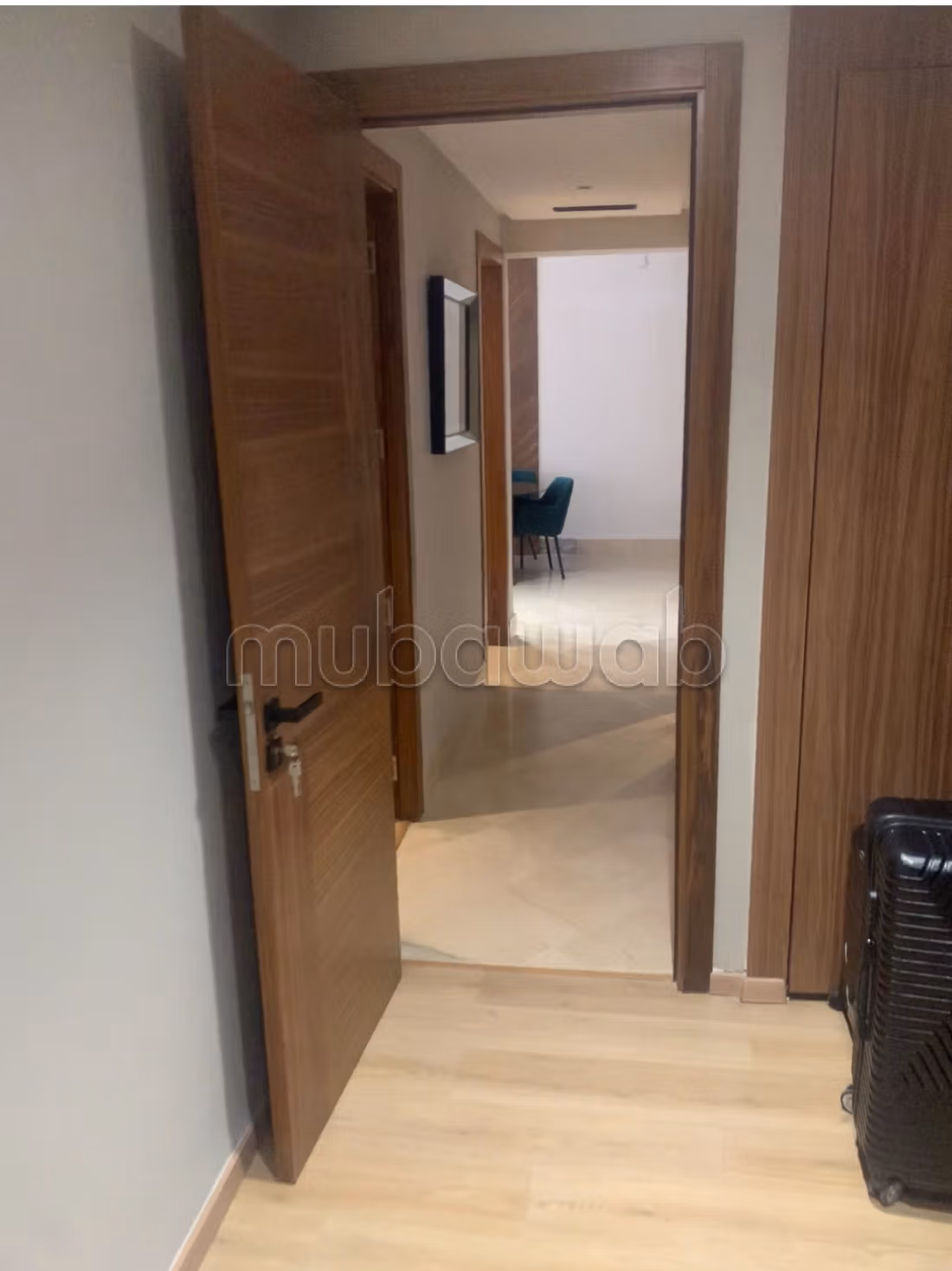 Superbe Appartement 134 m² 2 suites a la location longue durée uniquement pas de sous location Meublé parking Plein cœur de Guéliz — 6