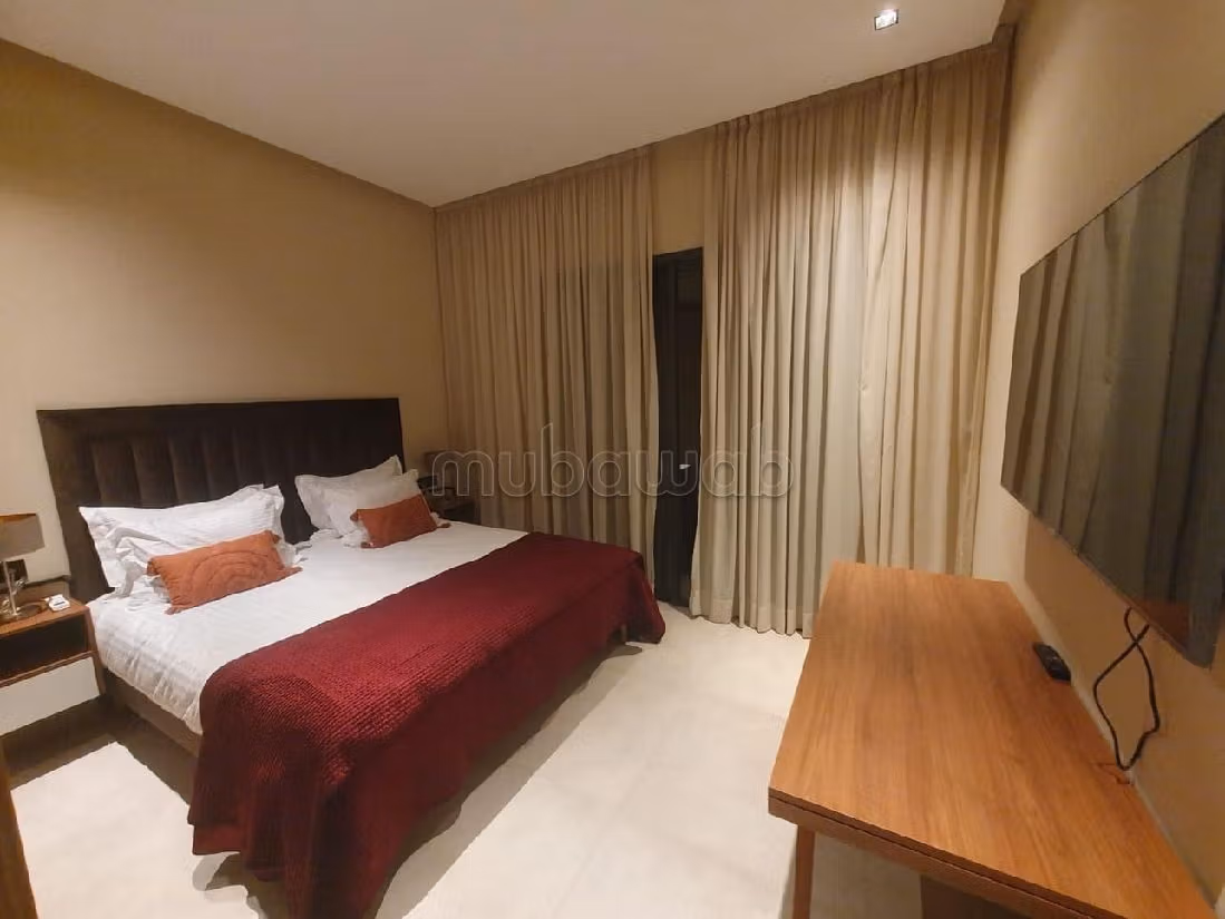 Villa's en luxe woningen te koop in Riad Al Atlas. 6 Ruimtes. Volledig gemeubileerd. 