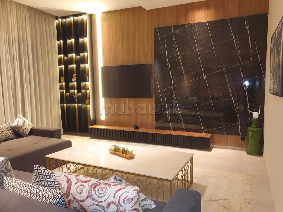 Villa's en luxe woningen te koop in Riad Al Atlas. 6 Ruimtes. Volledig gemeubileerd. 