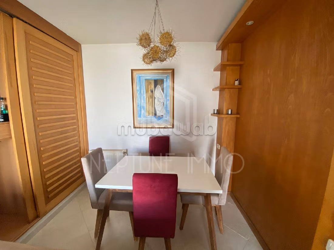 Appartement meublé avec Jardin á la Marsa
