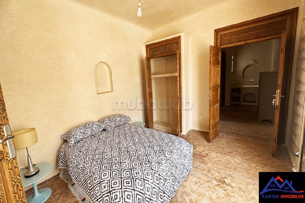 Magnificent villa for sale in Village Ifran. Dimension 7000 m². Parking spaces and terrace