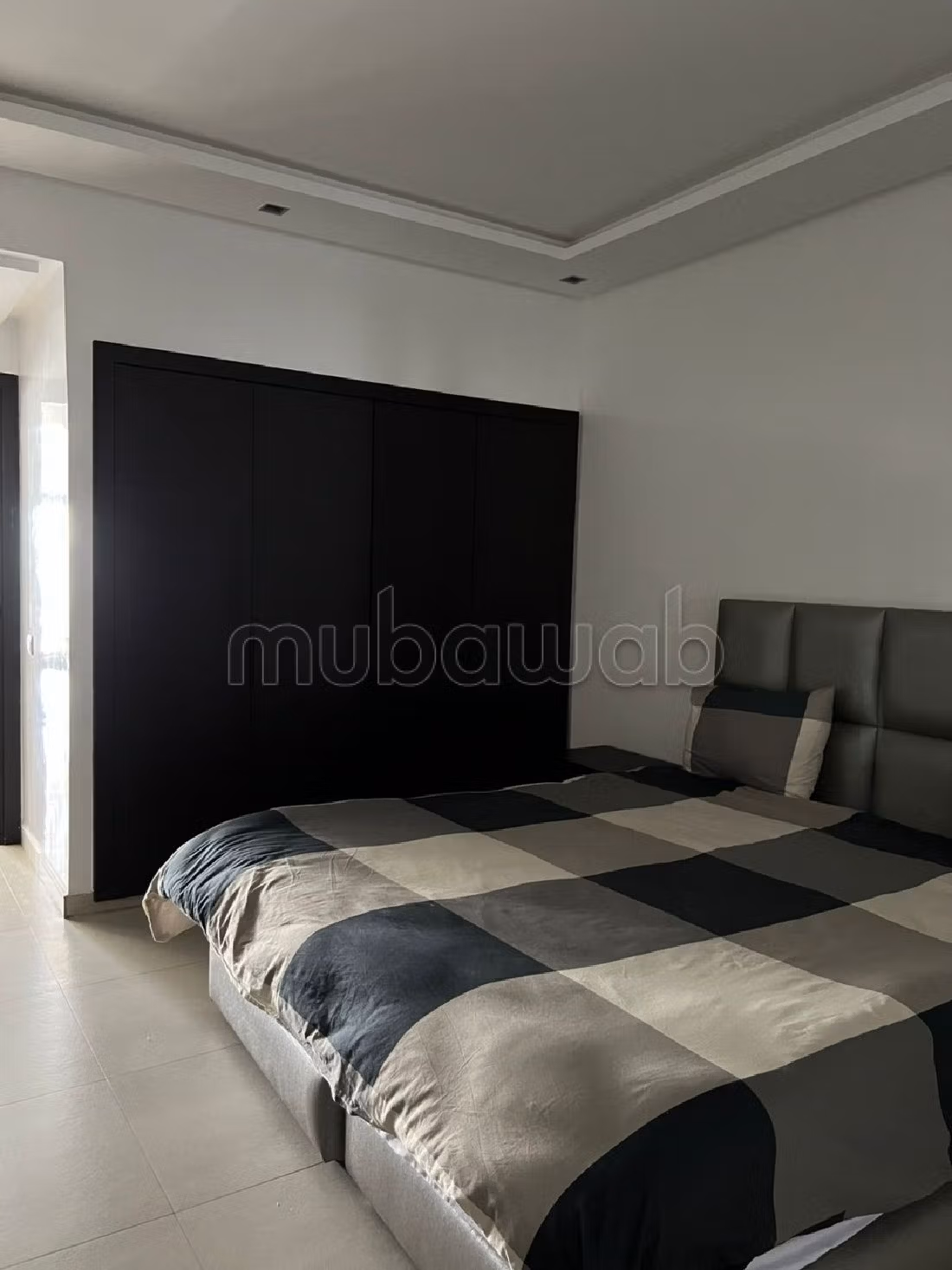 Very nice apartment for rent in Racine. 2 beautiful rooms. No Lift, Balcony. 