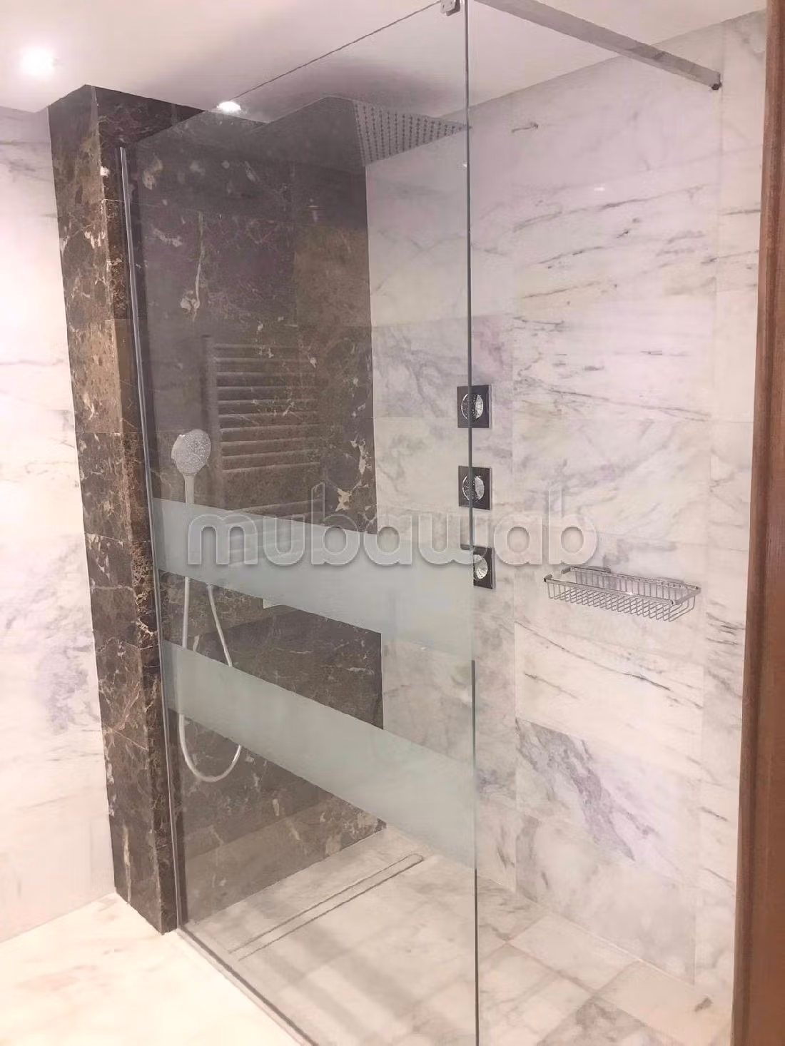 Location penthouse a la marsa