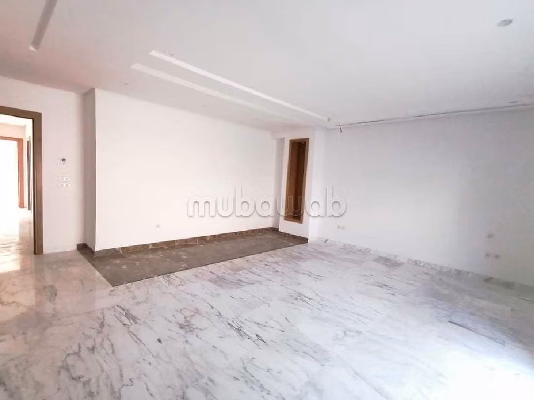 Location penthouse a la marsa