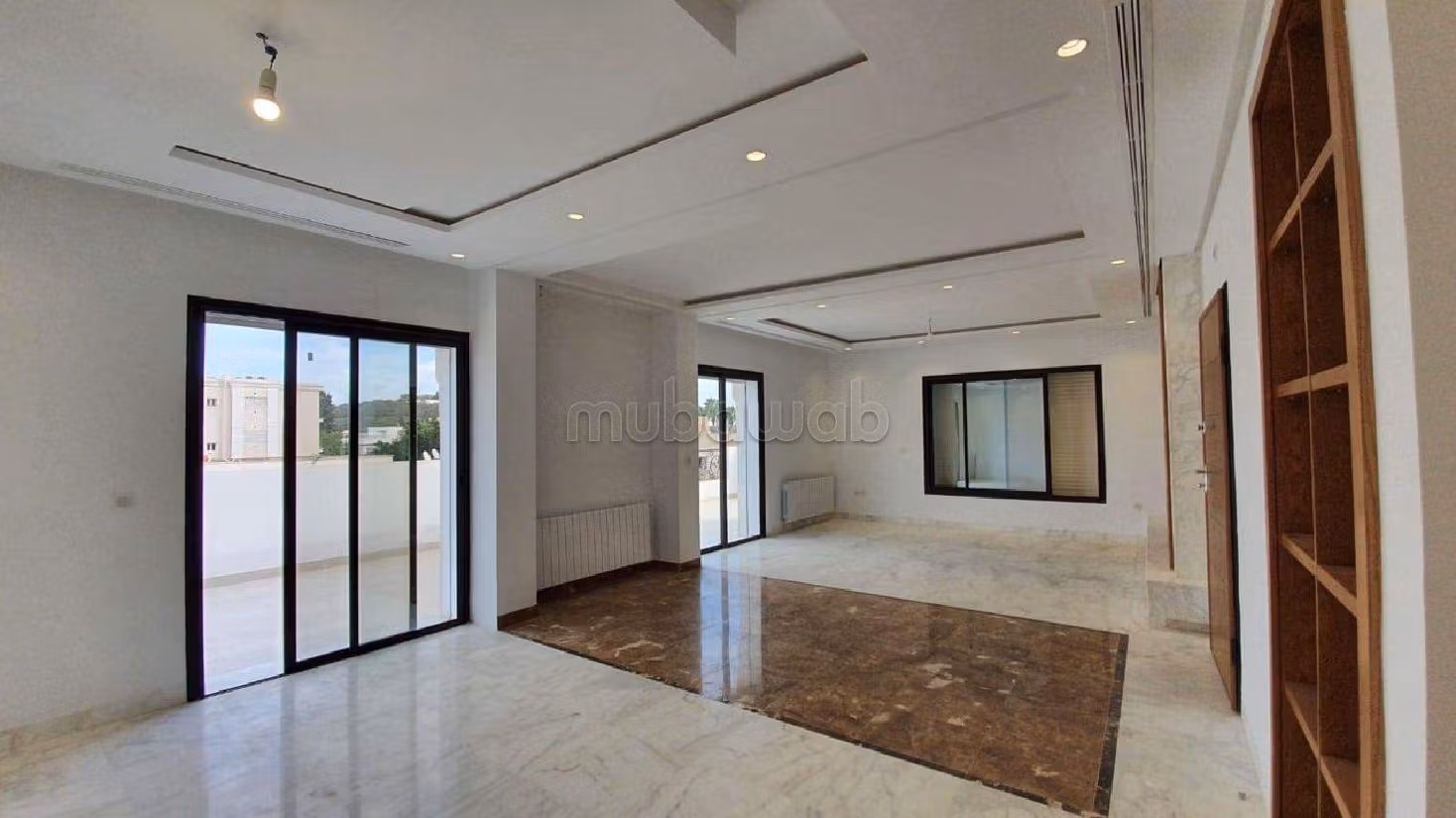 Location penthouse a la marsa