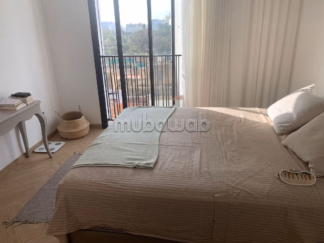 شقة رائعة للايجار بغوثي. المساحة 112 م². مفروشة