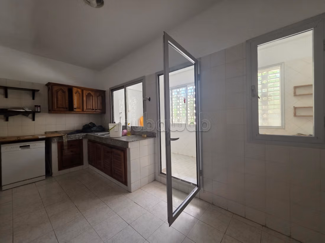 Duplex avec terrasse quartier Ain Diab