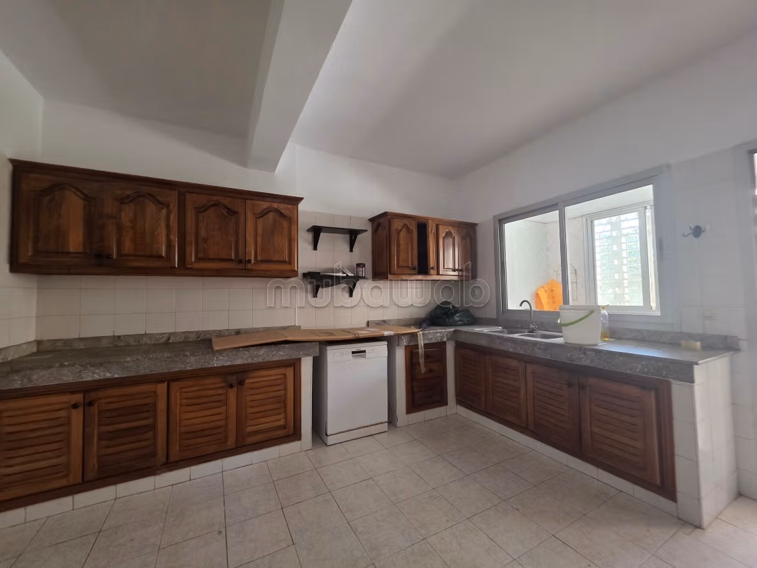 Duplex avec terrasse quartier Ain Diab