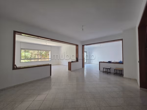 Duplex avec terrasse quartier Ain Diab
