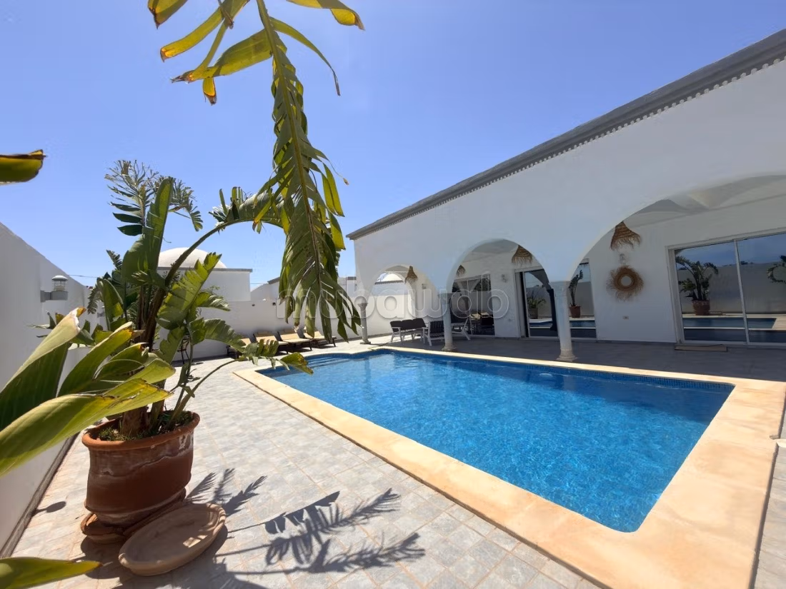 Somptueuse Villa avec Piscine à Djerba