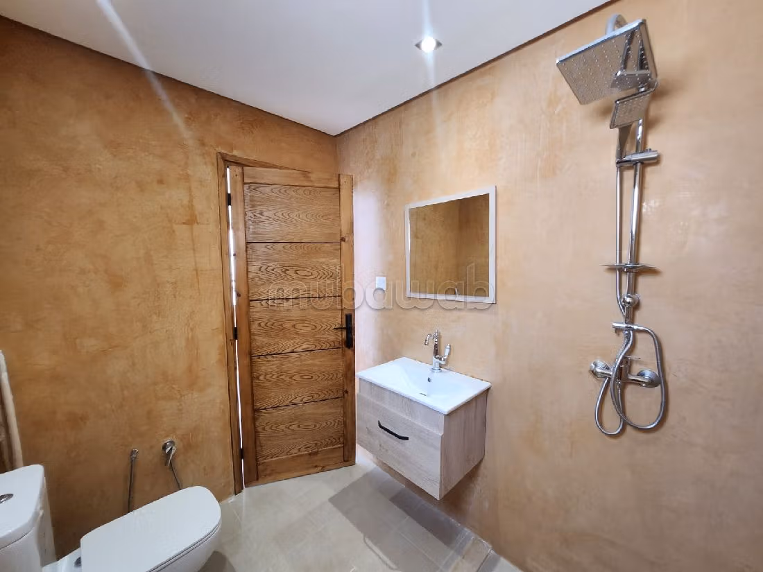 A vendre un chalet s2 à Monchar Hammamet