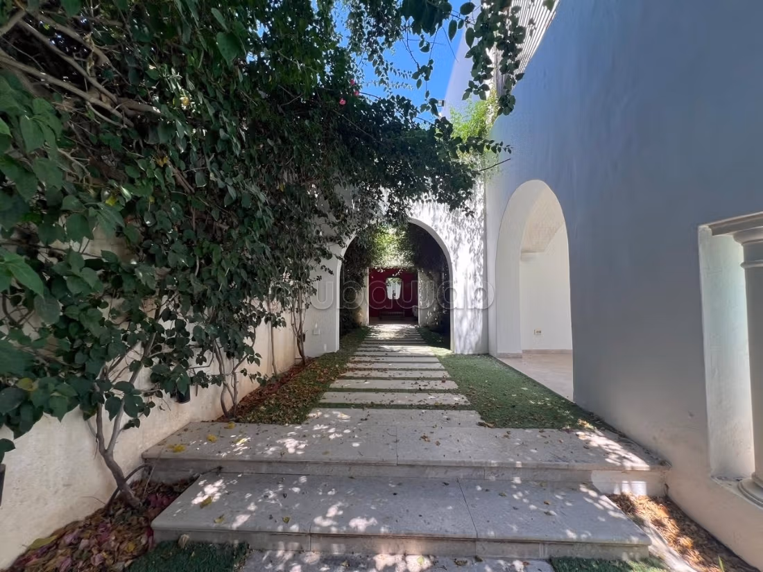 Superbe Villa luxueuse à La Soukra