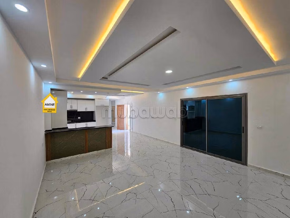 Vendita villa di lusso a Djerba. 3 belle camere da letto. Terrazzo e giardino. 