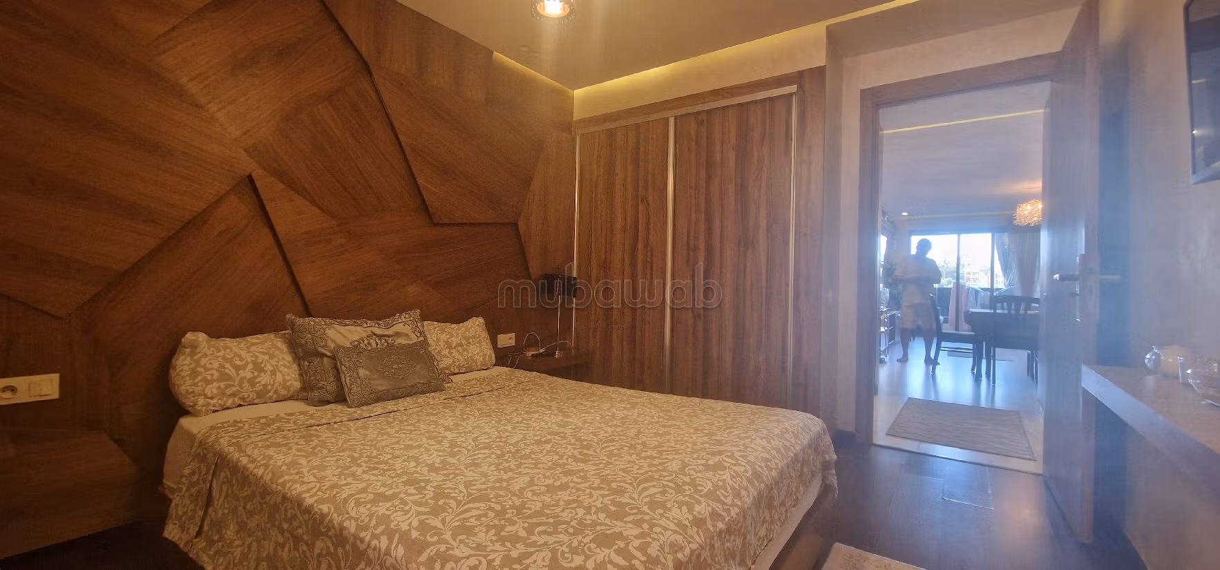 شقة رائعة للبيع ب الغول. المساحة الكلية 86 م². مفروشة. 