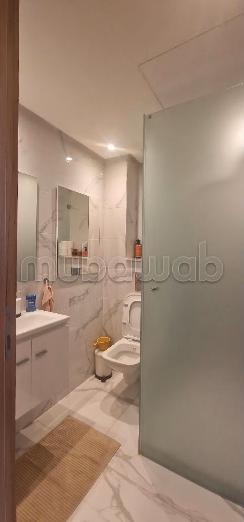 شقة رائعة للبيع ب الغول. المساحة الكلية 86 م². مفروشة. 