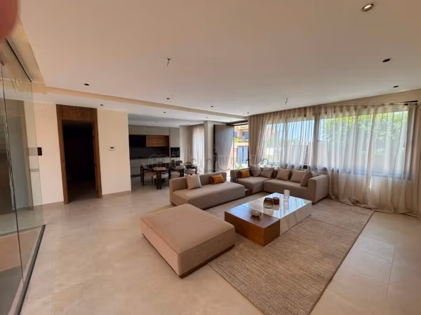 Villa 3 Chambres Vue Atlas dans un Resort Résidentiel