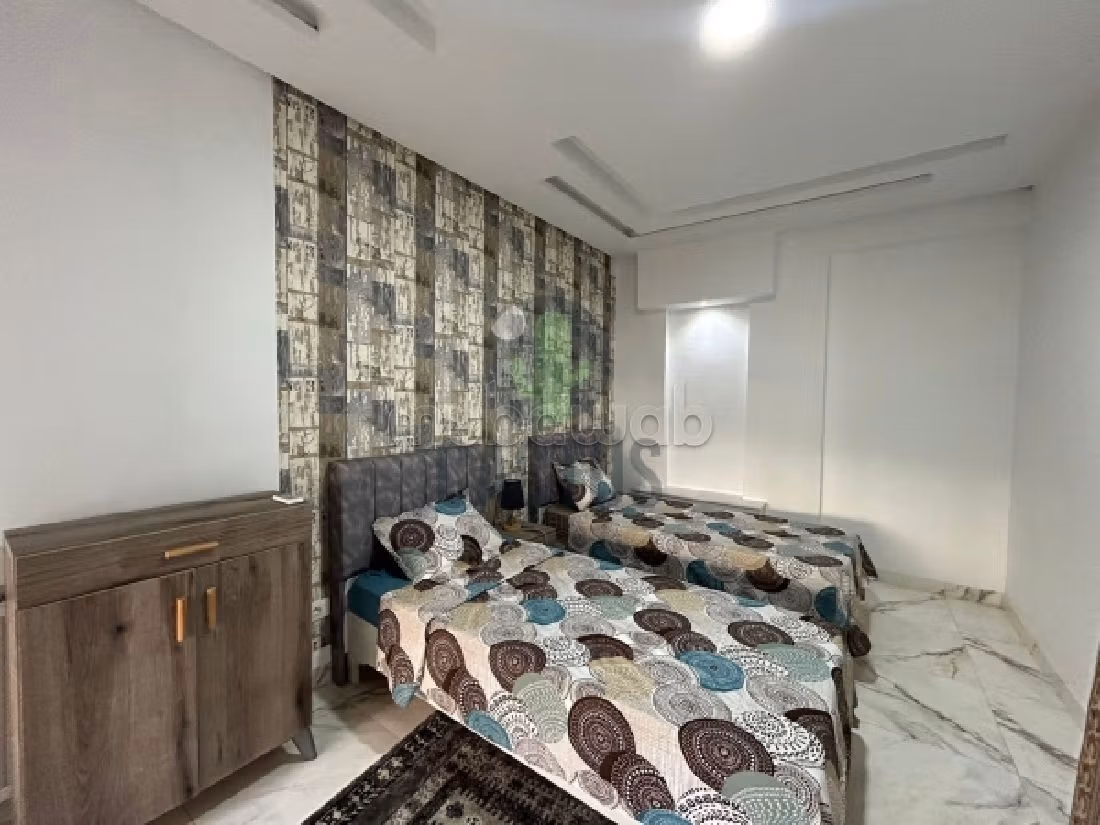 Appartamento da affittare a Cité El Wafa. 2 camere da letto. Piscina e aria condizionata. 