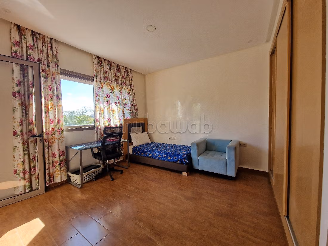 Villa's en luxe woningen beschikbaar in Route de Tahanaout. 8 Ruimtes. Gemeubileerd