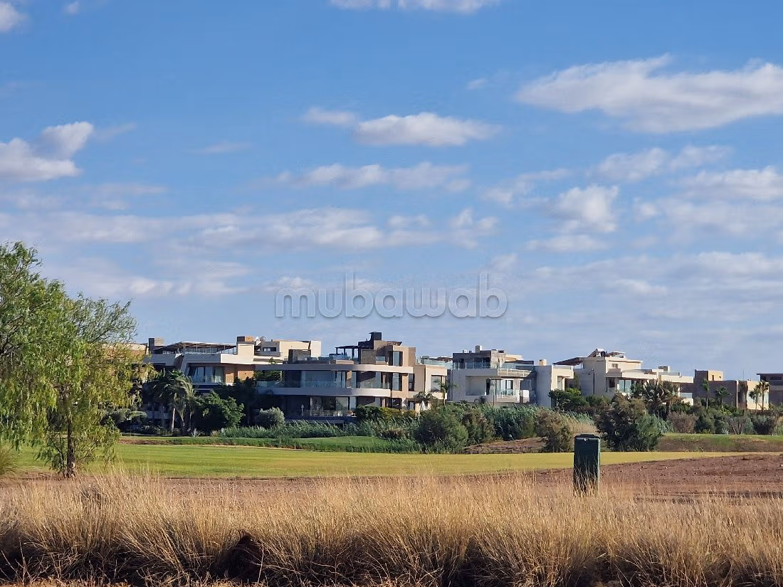 Villa's en luxe woningen beschikbaar in Route de Tahanaout. 8 Ruimtes. Gemeubileerd
