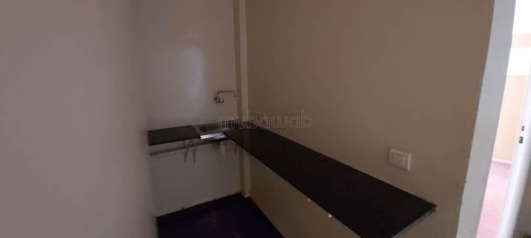 Oficinas en alquiler en Bourgogne Ouest. Área total 150 m². Con ascensor. 