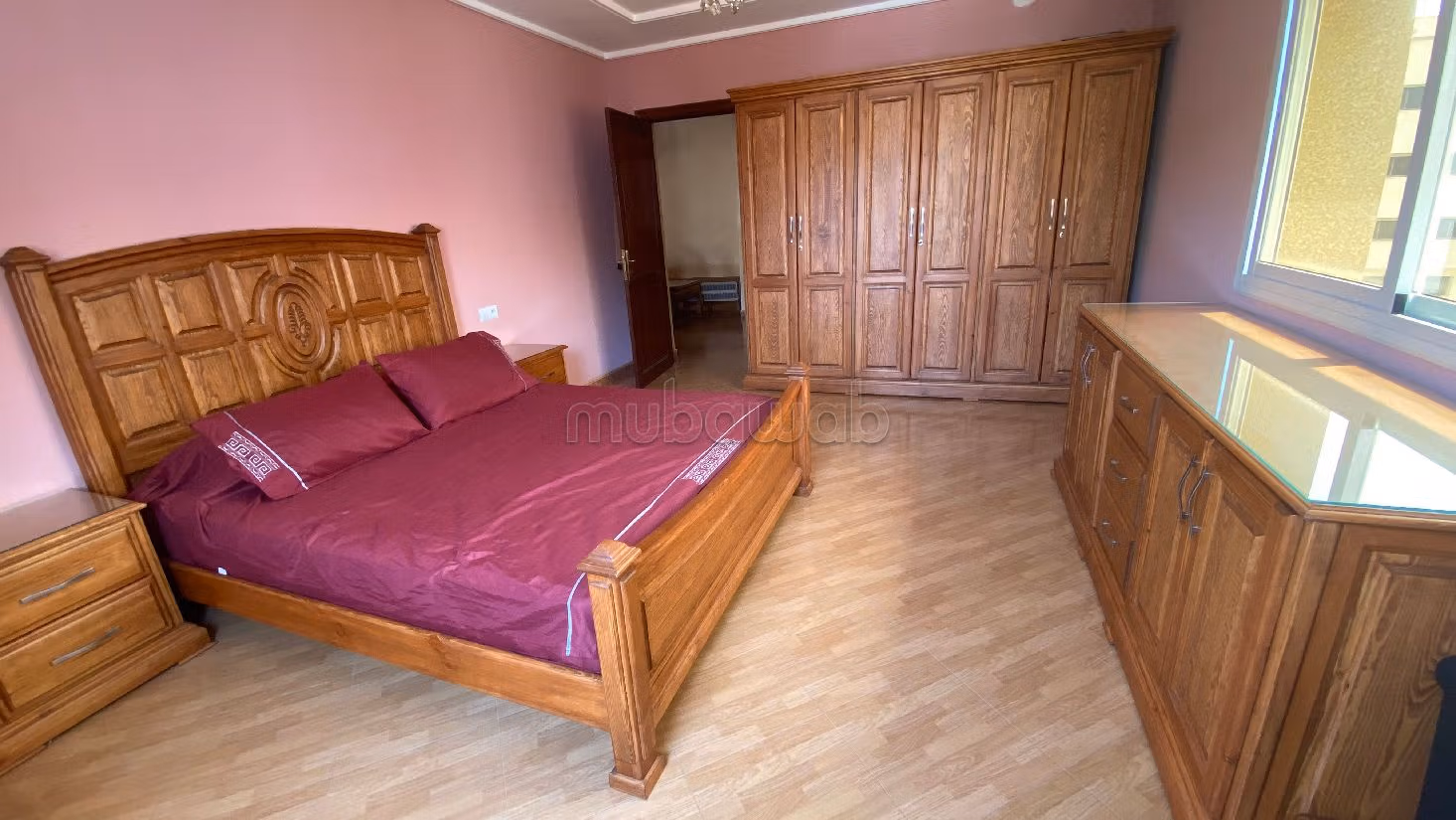 Bonito piso en venta en Hay el matar. 5 habitaciones grandes. Amueblado